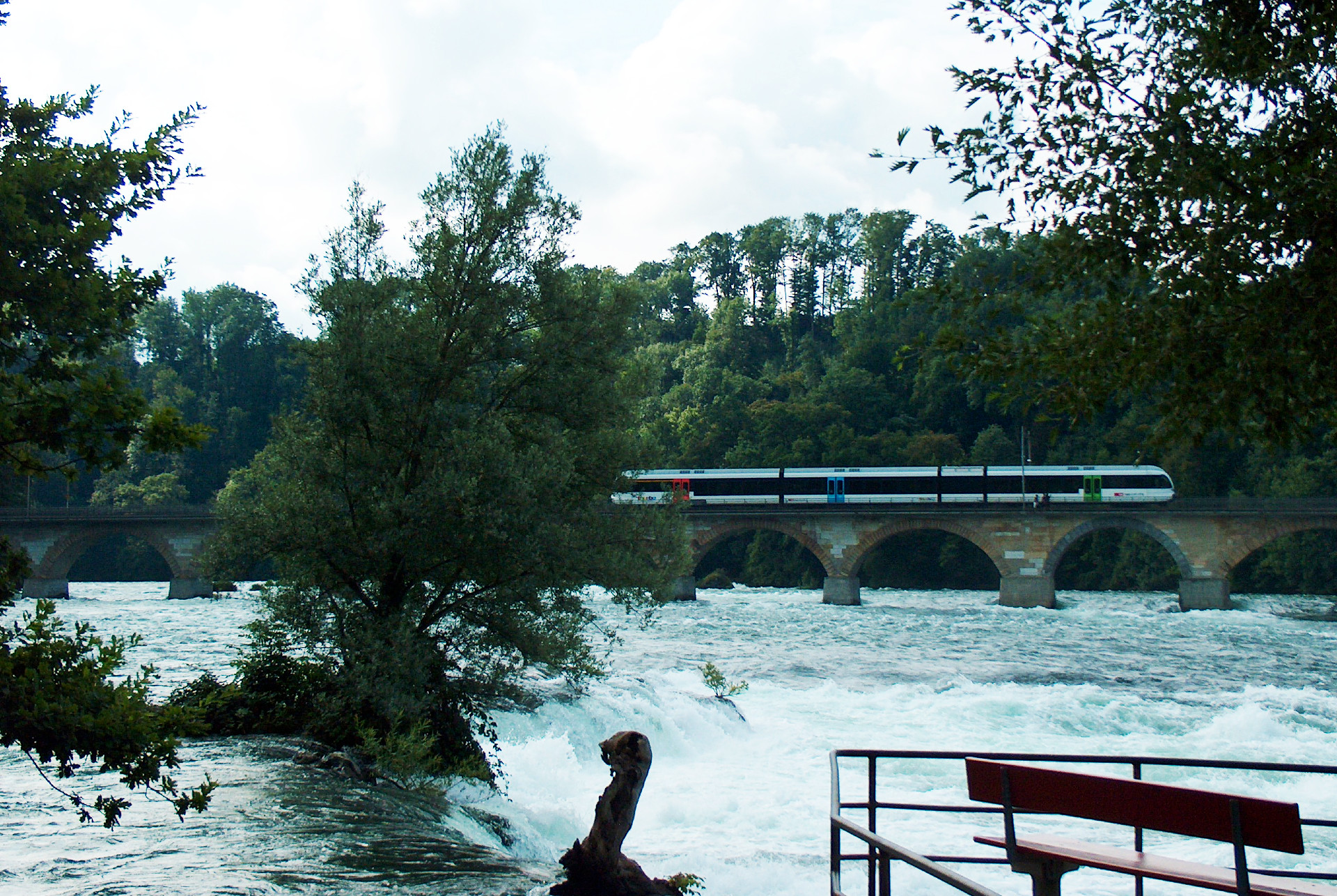 Rheinfall, οι καταρράκτες του Ρήνου 19