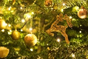 must-have-antikeimena-gia-ta-christougenna_3 5