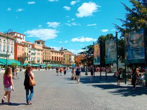 verona_piazza_bra 5