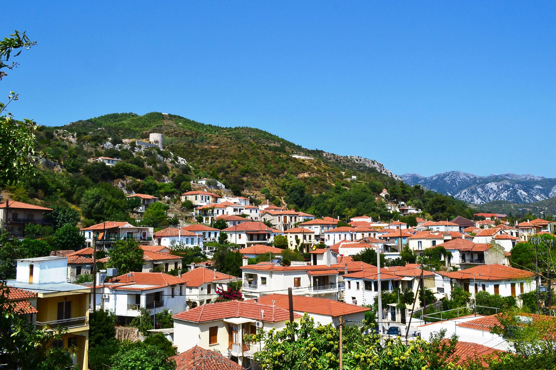 Ανακαλύψτε τους παραδοσιακούς οικισμούς και τα φυσικά τοπία της Εύβοιας