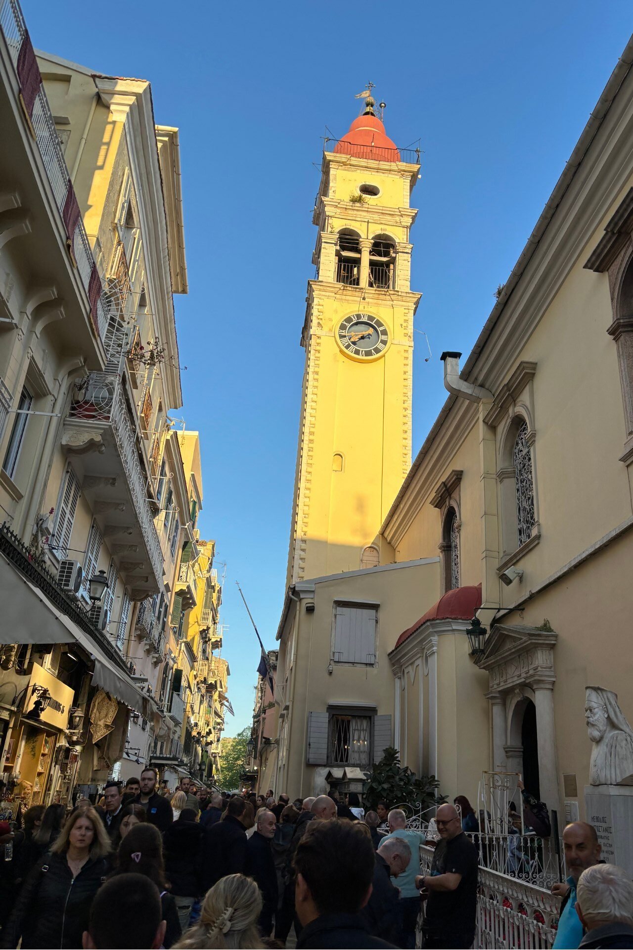 Πάσχα στην Κέρκυρα, έθιμα που πρέπει να ζήσεις 9 Πάσχα στην Κέρκυρα, έθιμα που πρέπει να ζήσεις