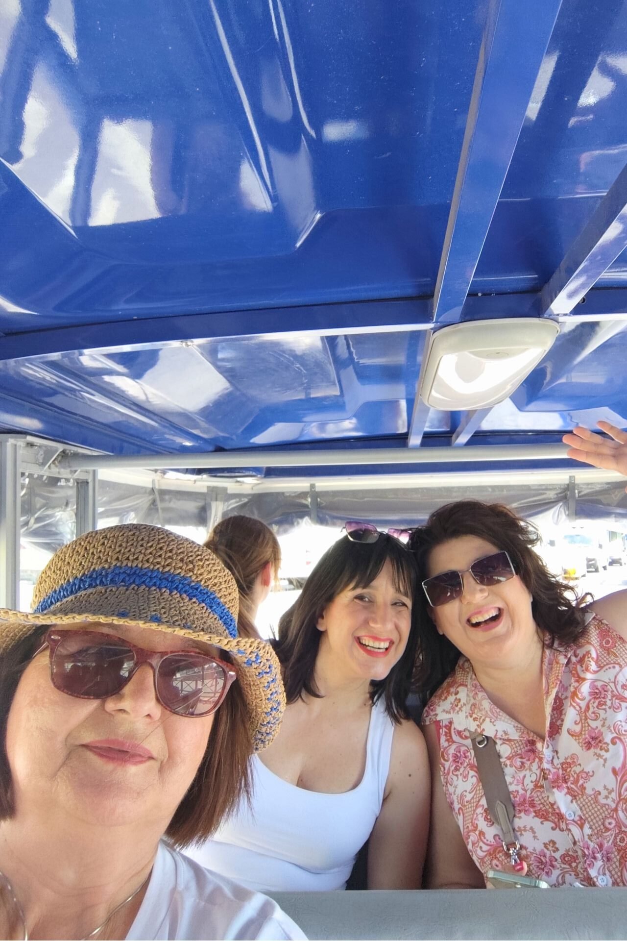 Γνωρίστε τη Βουδαπέστη με hop on hop off λεωφορείο Budapest Castle Bus