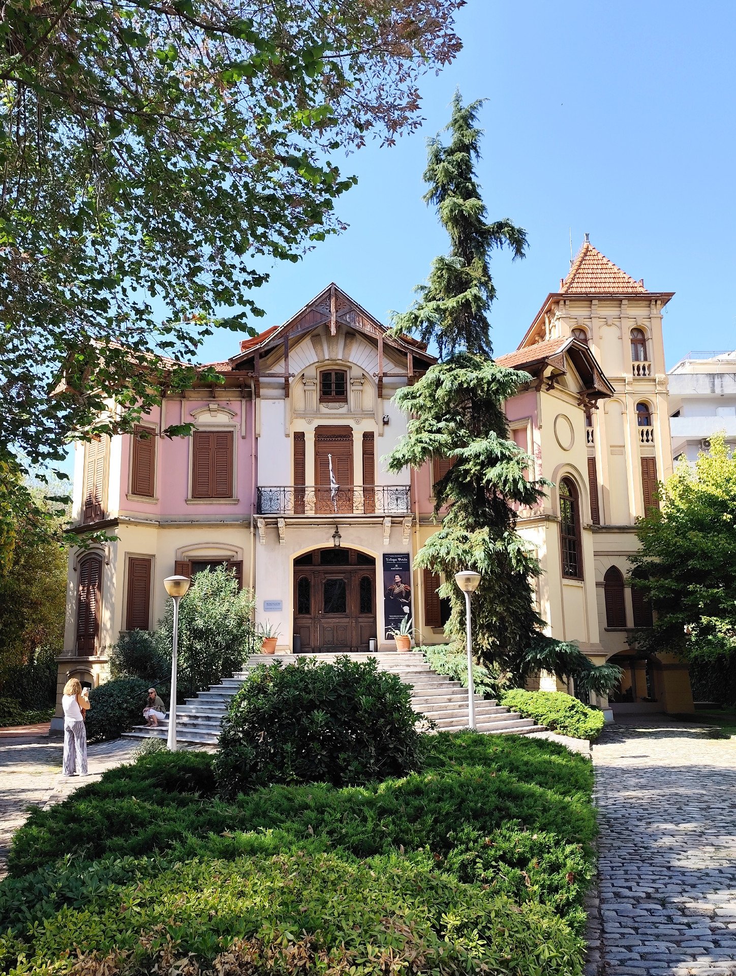 Θεσσαλονίκη, μια βόλτα στη Συνοικία των Εξοχών, Βίλα Μεχμέτ Καπαντζή - ΜΙΕΤ