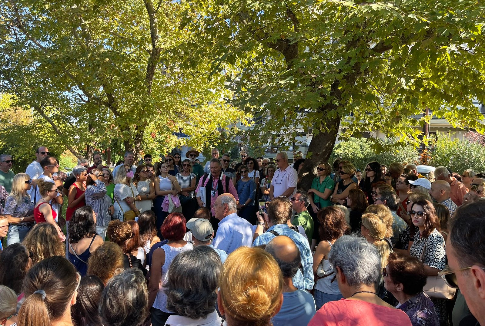 Θεσσαλονίκη, μια βόλτα στη Συνοικία των Εξοχών. Ξενάγηση 