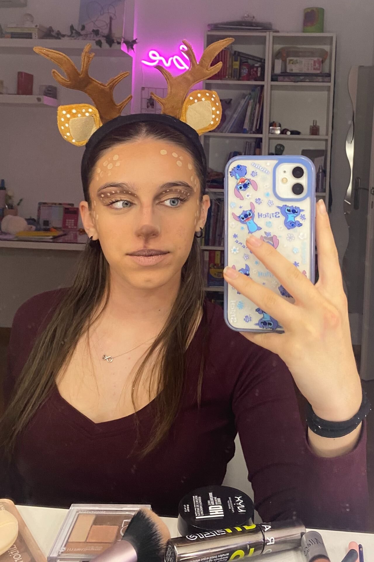 Πως να κάνεις ένα χριστουγεννιάτικο makeup Ταρανδάκι