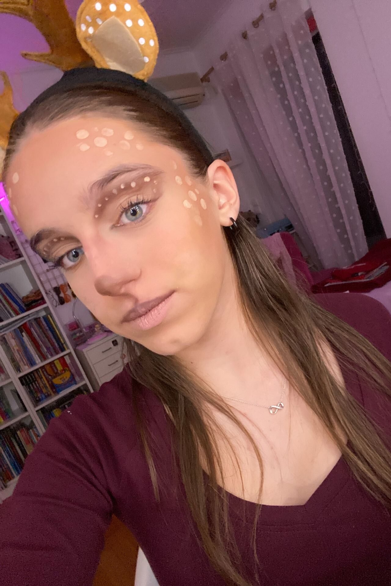 Πως να κάνεις ένα χριστουγεννιάτικο makeup Ταρανδάκι