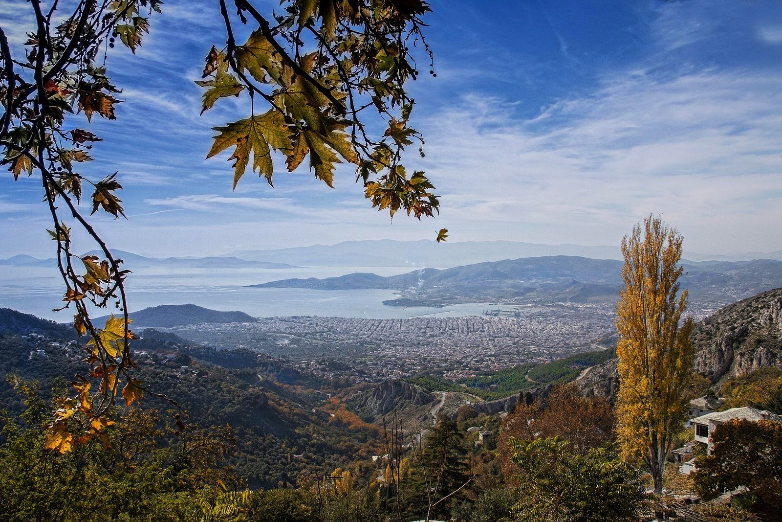 Η θέα του Βόλου από το Πήλιο